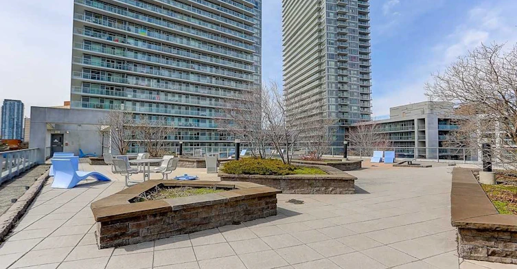 2407-275 Yorkland Road, Toronto, ON, M2J 0A7 - 12
