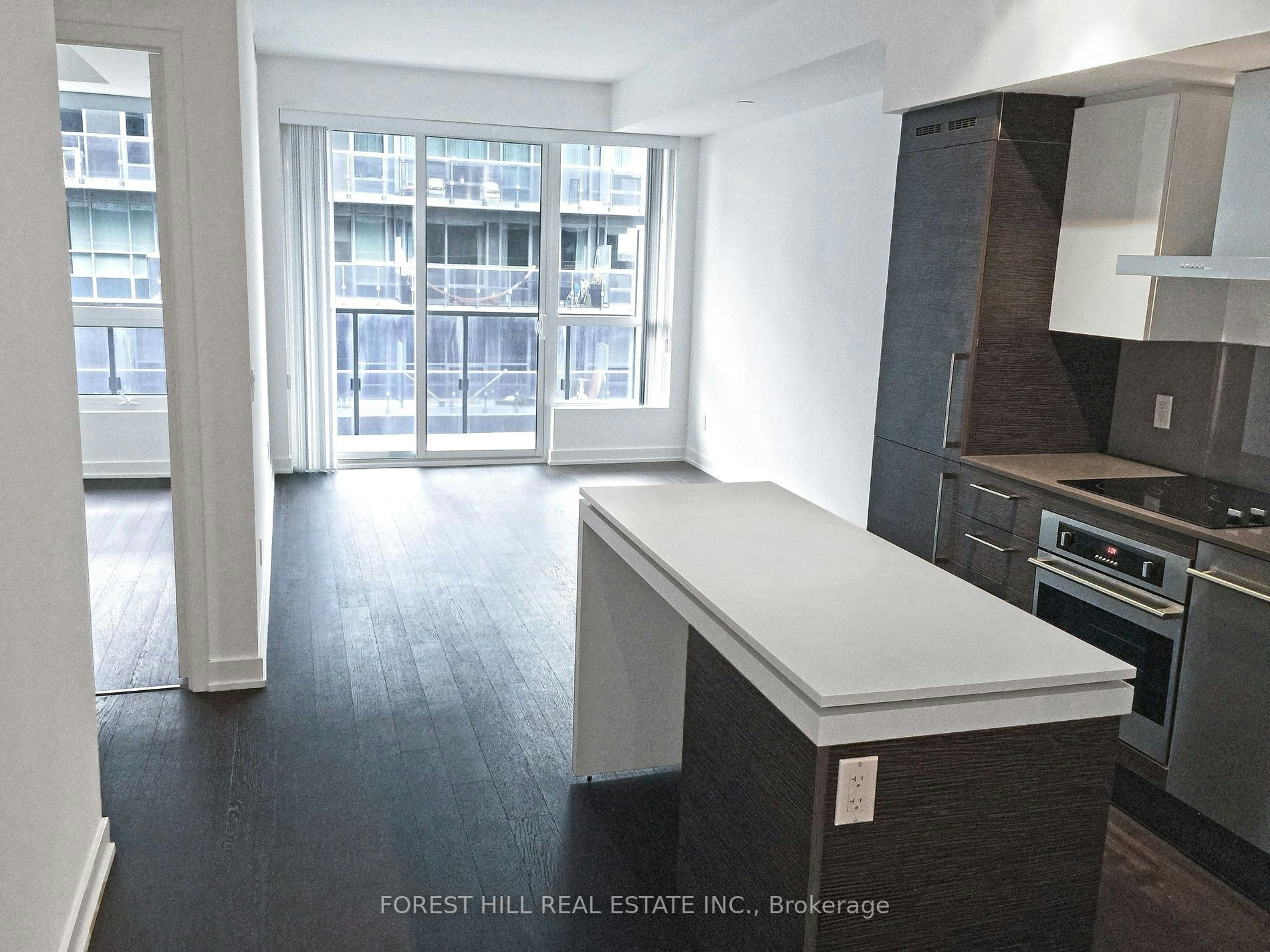 440-1030 King Street W, Toronto, ON, M6K 0B4