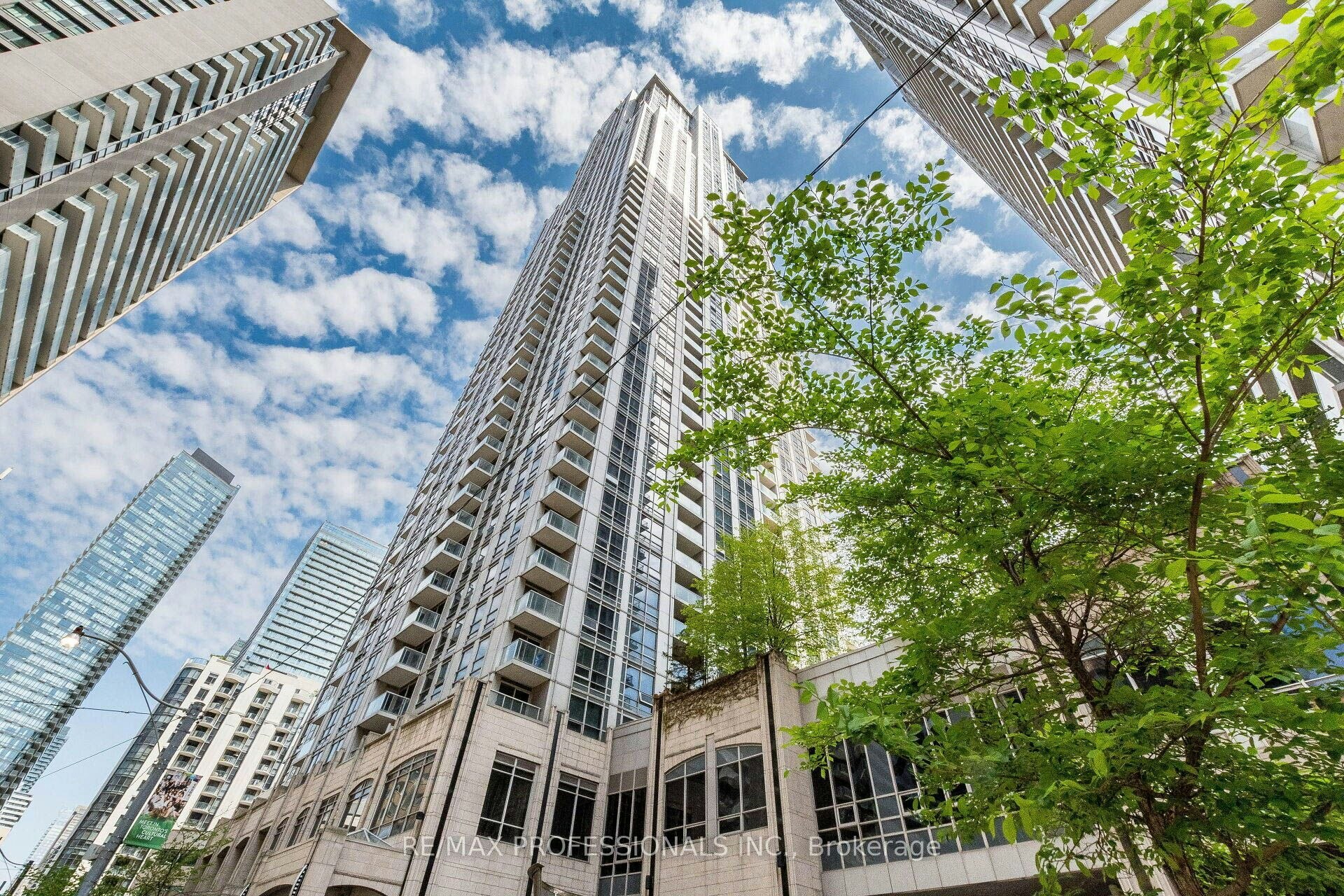 3015-763 Bay Street, Toronto, ON, M5G 2R3 - 11