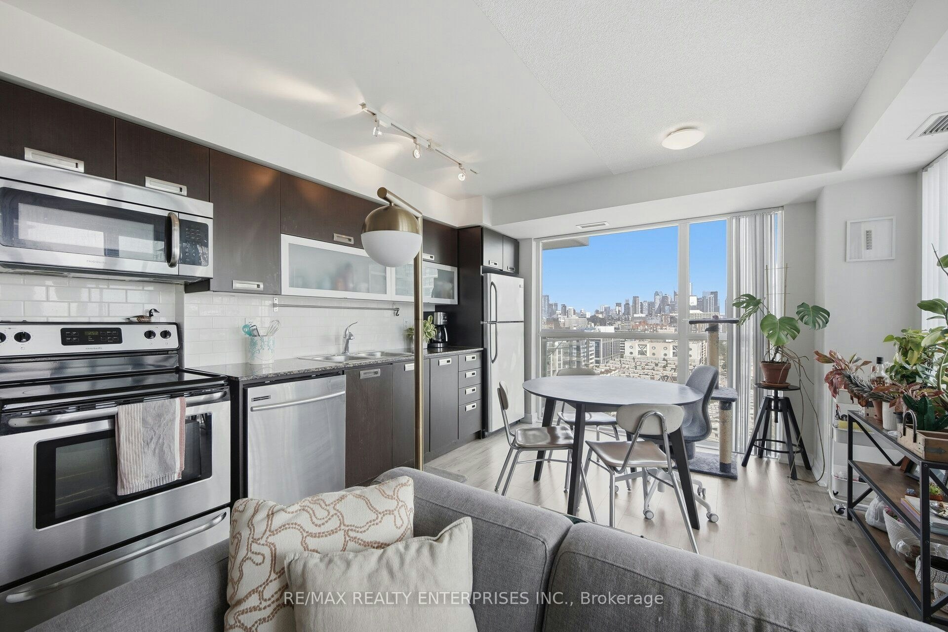 1610-100 Western Battery Road, Toronto, ON, M6K 3S2