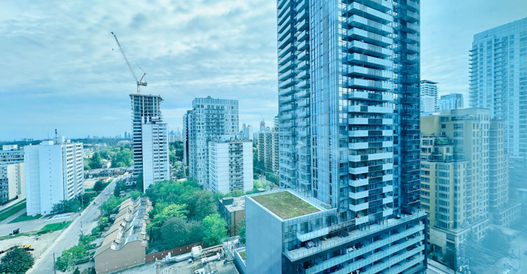 1802-212 Eglinton Avenue E, Toronto, ON, M4P 0A3 - 21