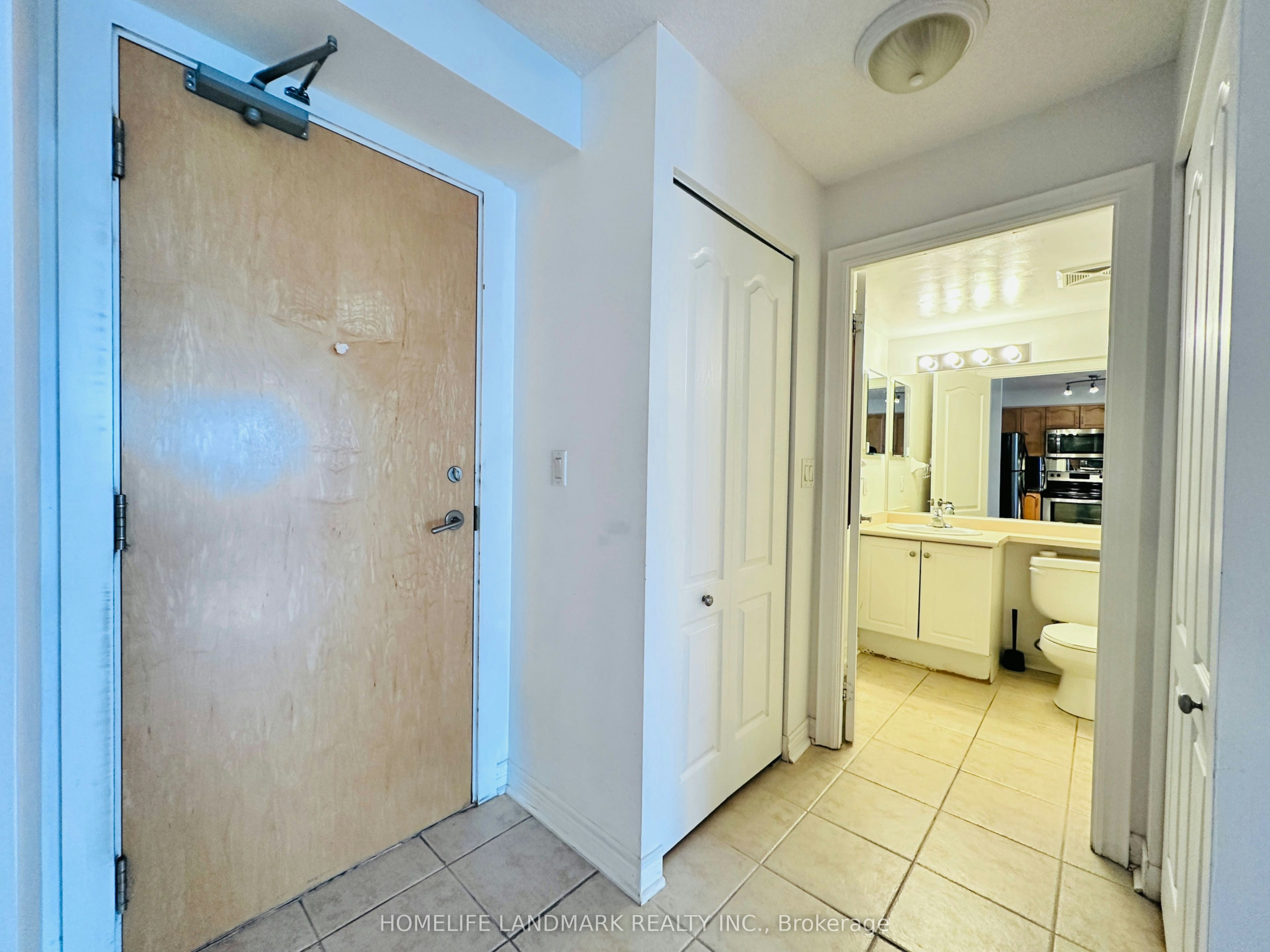 1802-212 Eglinton Avenue E, Toronto, ON, M4P 0A3 - 2