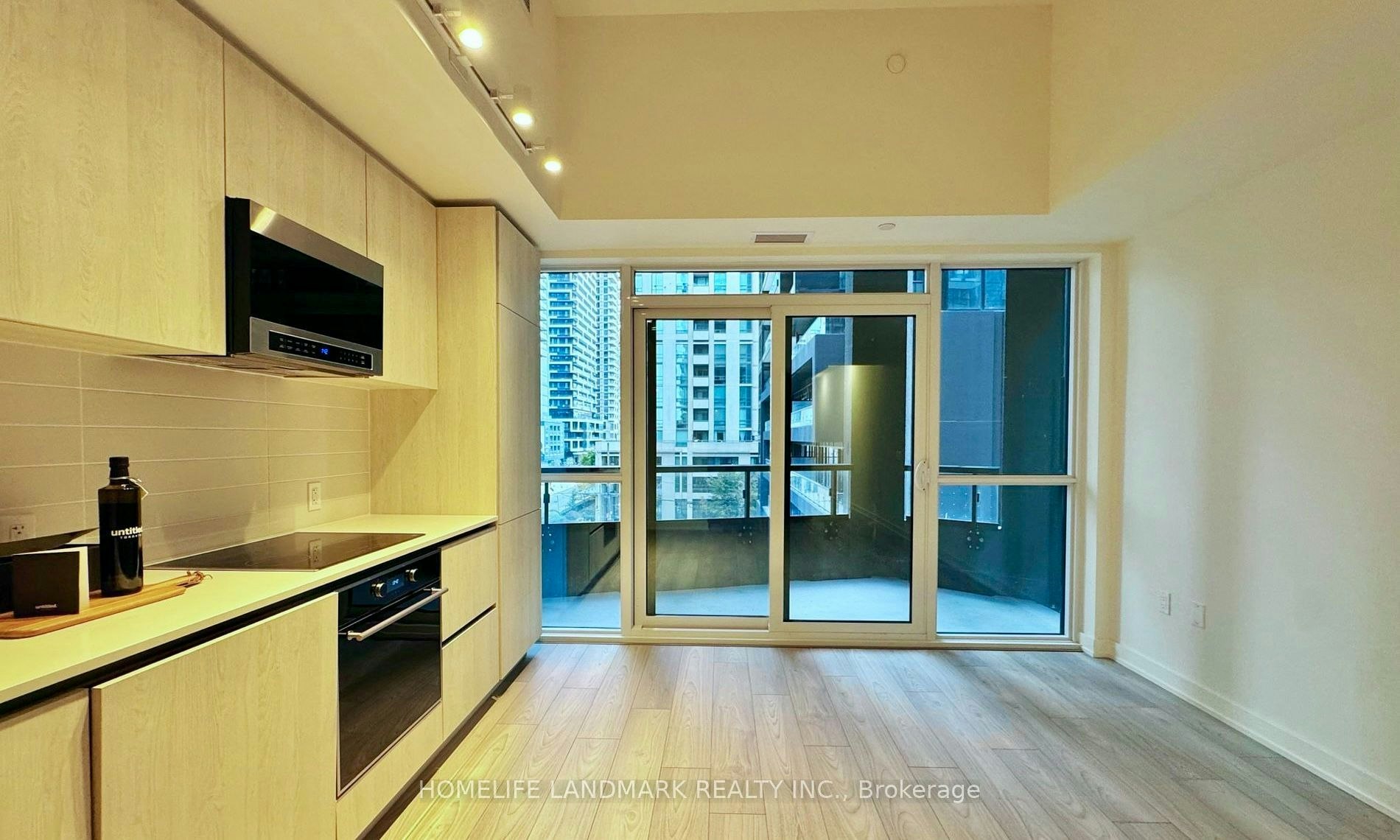 404 S-110 Broadway Avenue, Toronto, ON, M4P 1V7 - 16