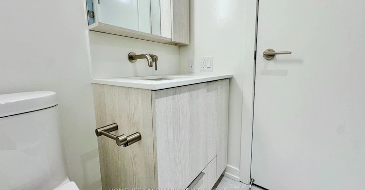 404 S-110 Broadway Avenue, Toronto, ON, M4P 1V7 - 28