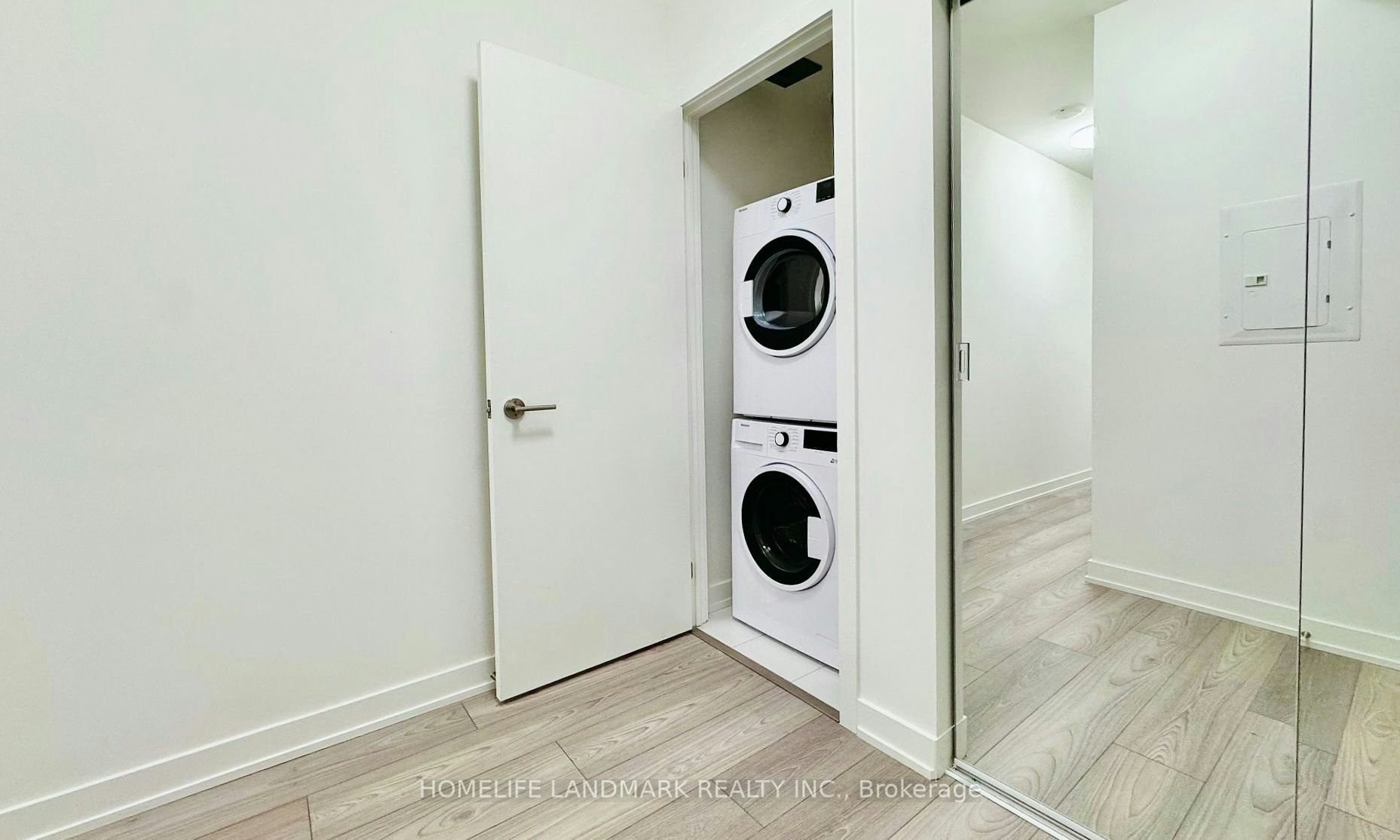 404 S-110 Broadway Avenue, Toronto, ON, M4P 1V7 - 29