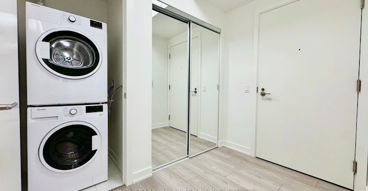 404 S-110 Broadway Avenue, Toronto, ON, M4P 1V7 - 30