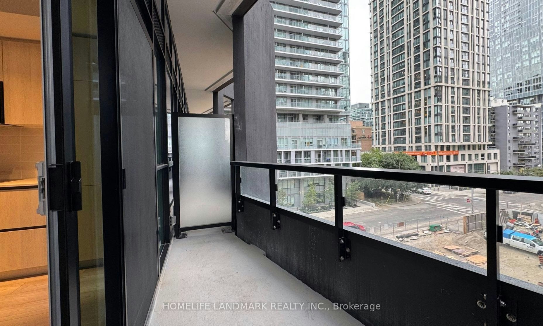 404 S-110 Broadway Avenue, Toronto, ON, M4P 1V7 - 33