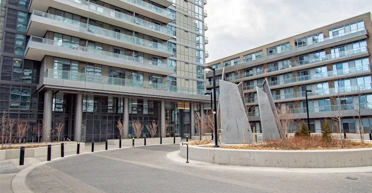 1605-50 Forest Manor Road, Toronto, ON, M2J 0E3