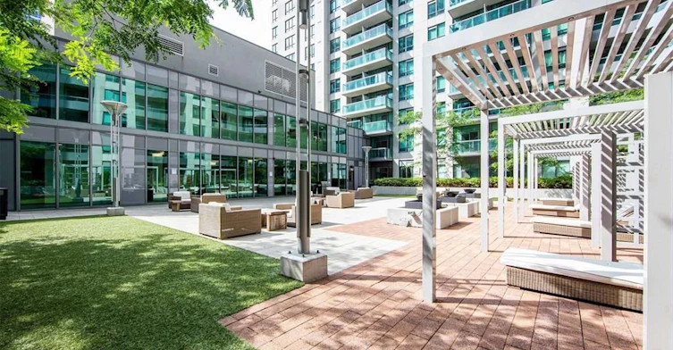305-19 Grand Trunk Crescent, Toronto, ON, M5J 3A3 - 29