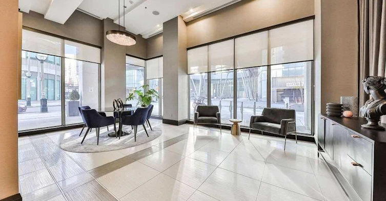 305-19 Grand Trunk Crescent, Toronto, ON, M5J 3A3 - 18
