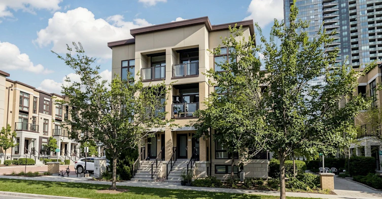 41-19 Eldora Avenue, Toronto, ON, M2M 0B5 - 4