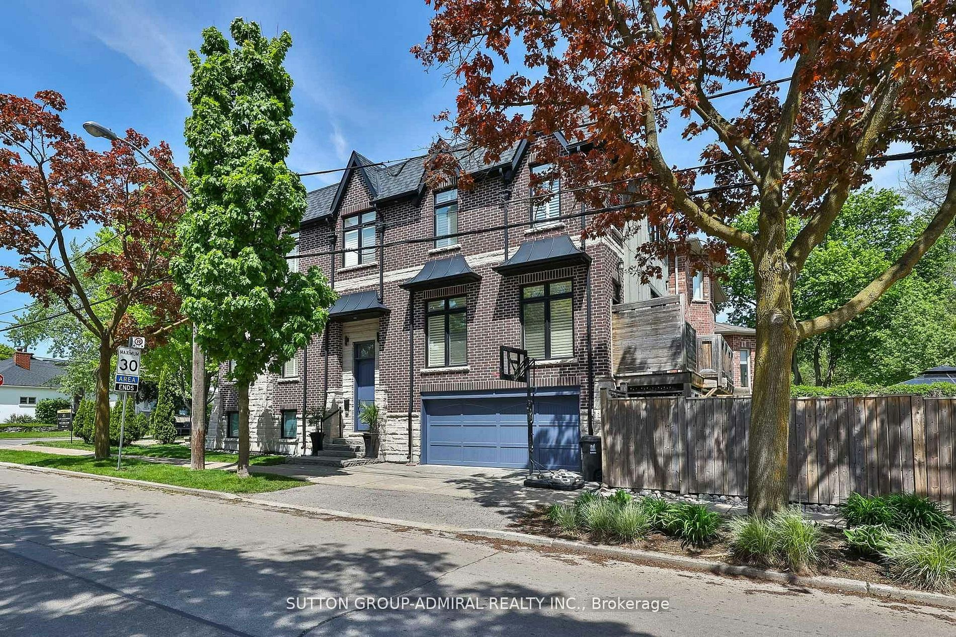 137 Florence Avenue, Toronto, ON, M2N 1G2