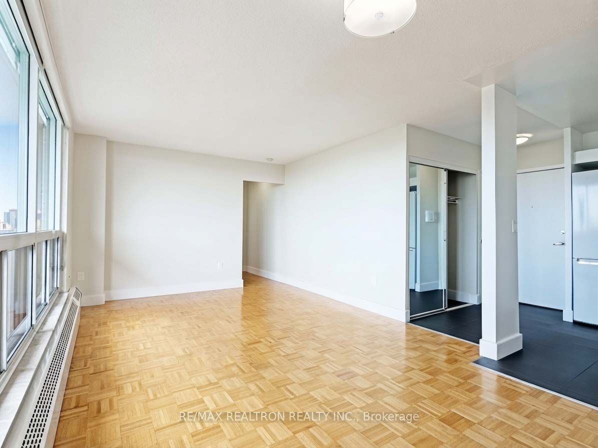 615-666 Spadina Avenue, Toronto, ON, M5S 2H8 - 3