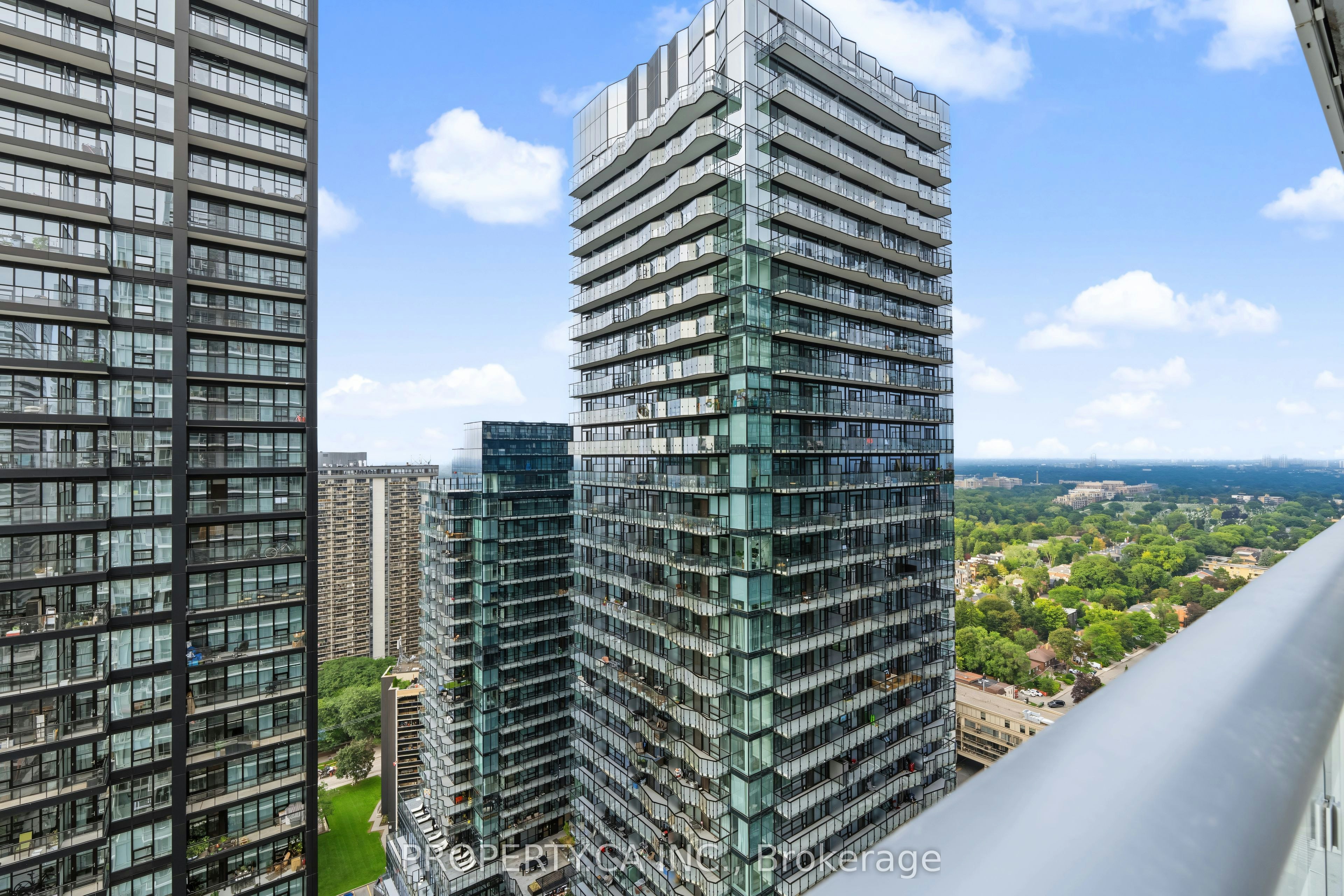 3011-99 Broadway Avenue, Toronto, ON, M4P 0E3 - 3