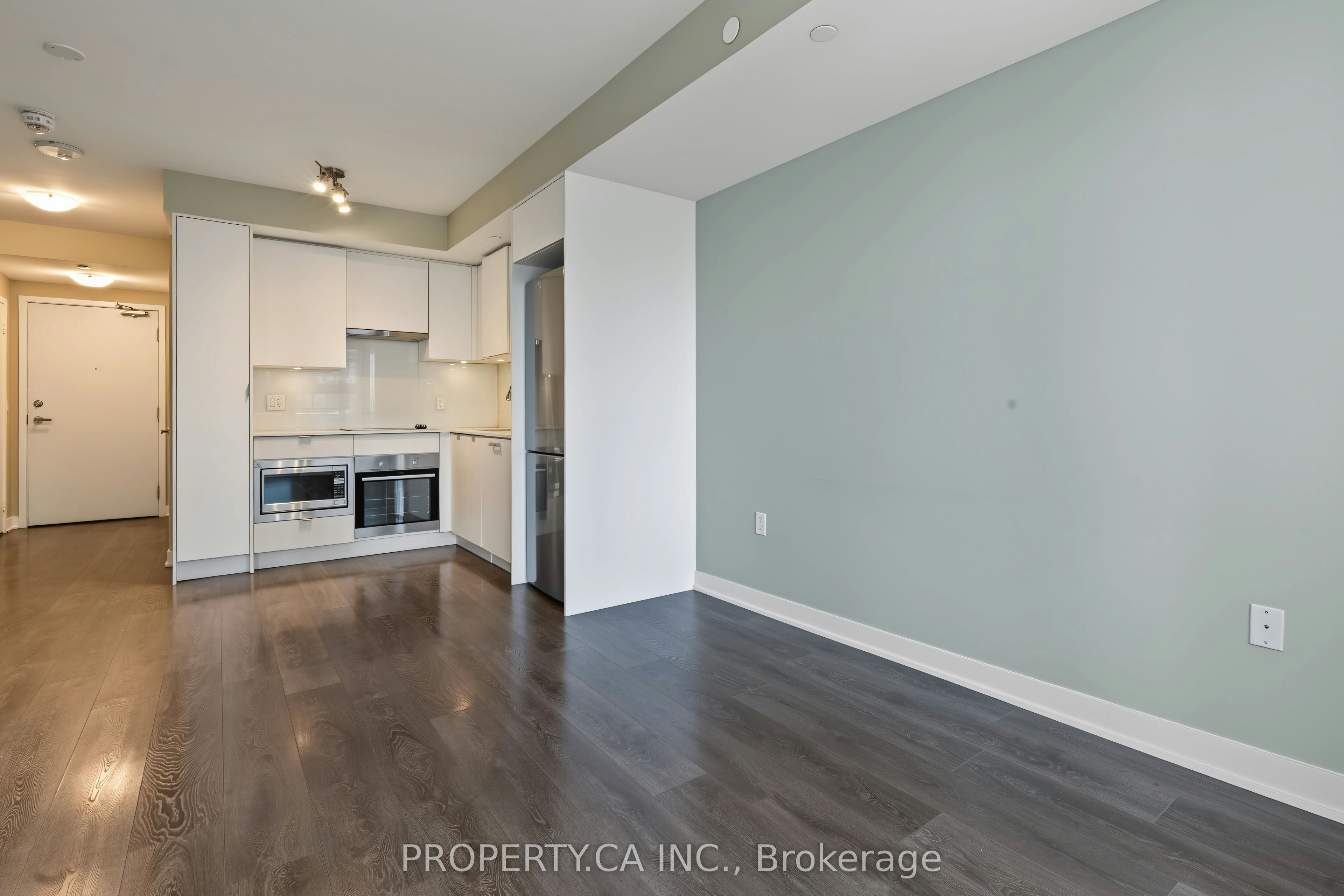 3011-99 Broadway Avenue, Toronto, ON, M4P 0E3 - 7