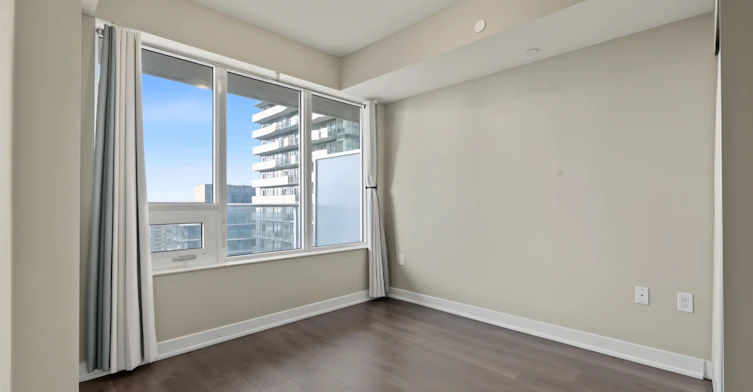3011-99 Broadway Avenue, Toronto, ON, M4P 0E3 - 11