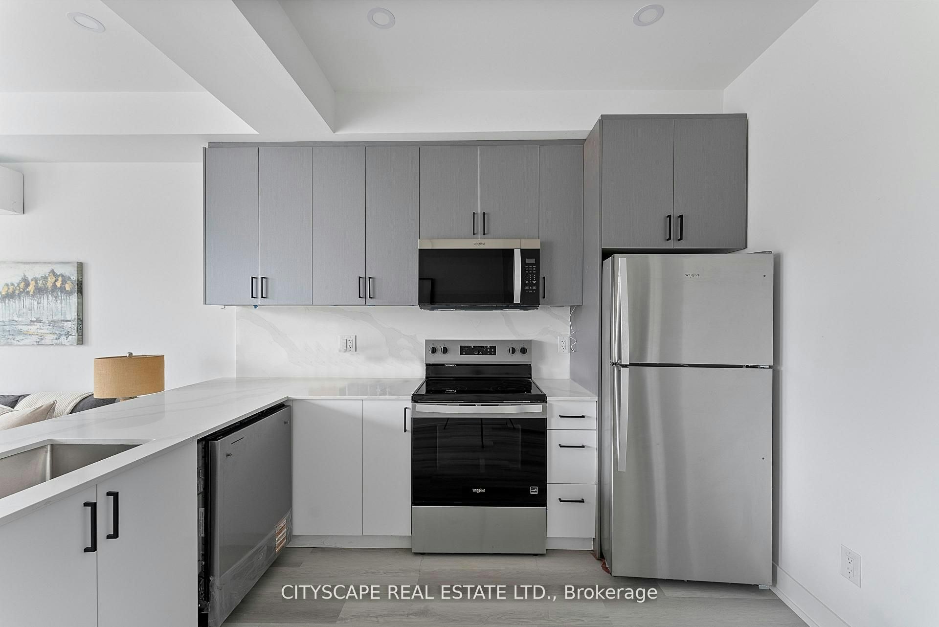 Upper #4-589 Oakwood Avenue, Toronto, ON, M6E 2X8 - 6