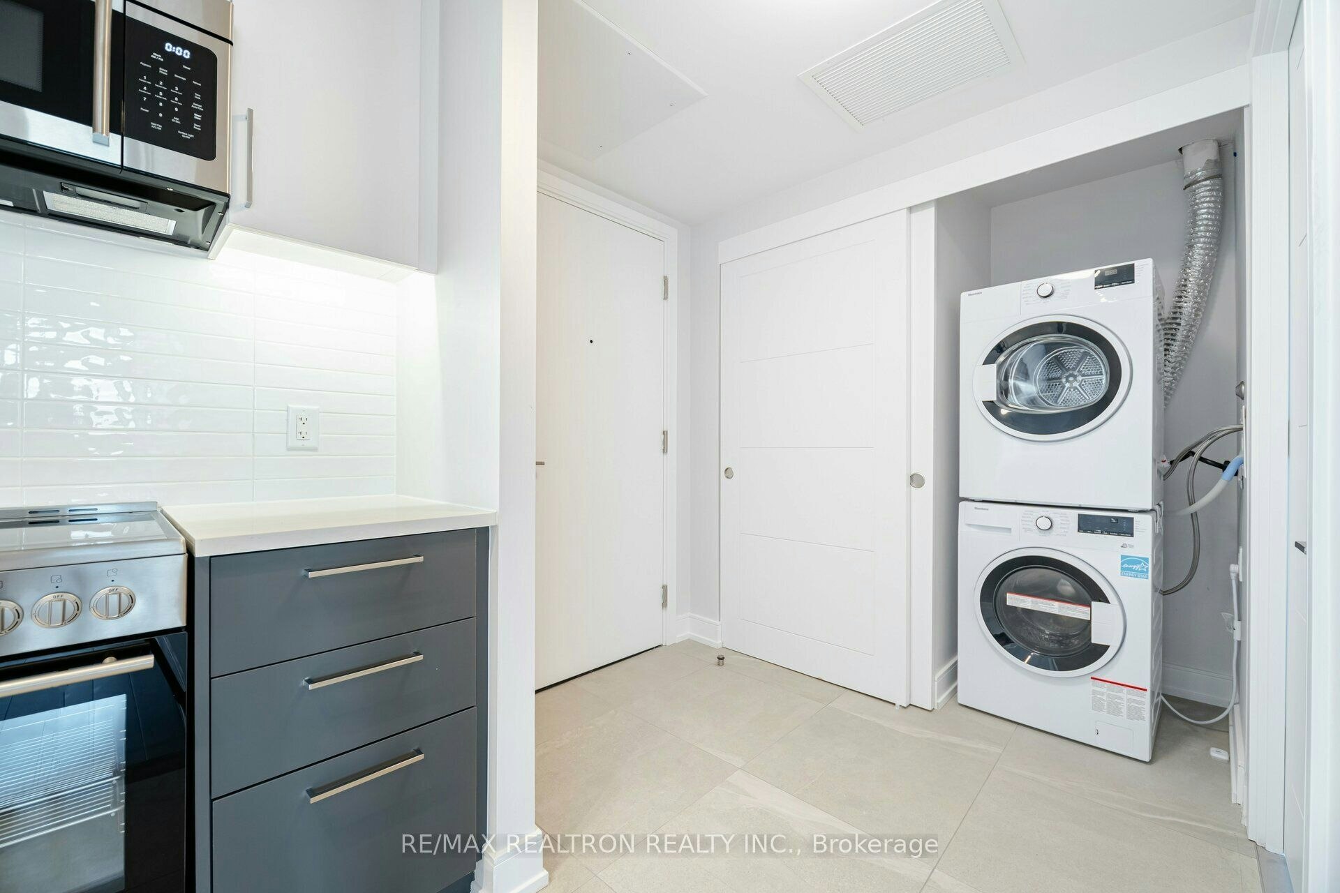 410-2525 Bathurst Street, Toronto, ON, M6B 2Y9 - 11
