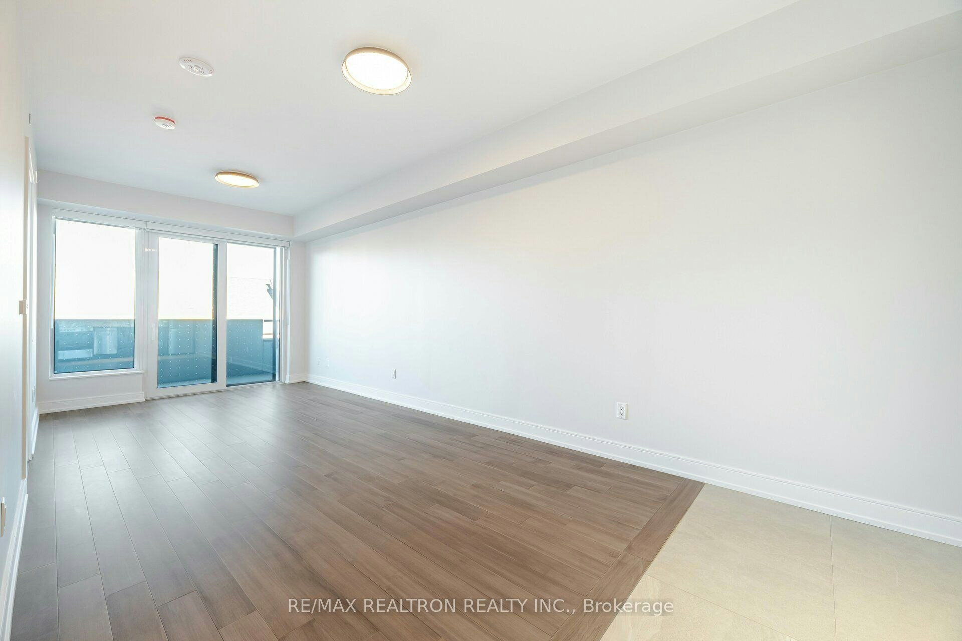 410-2525 Bathurst Street, Toronto, ON, M6B 2Y9 - 4