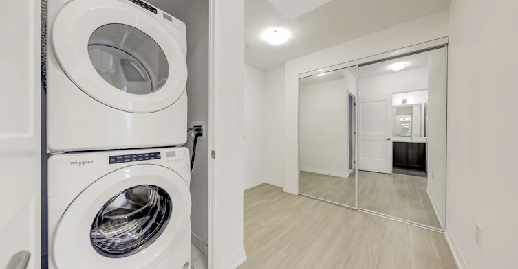 PH03-25 Holly Street, Toronto, ON, M4S 0E3 - 17