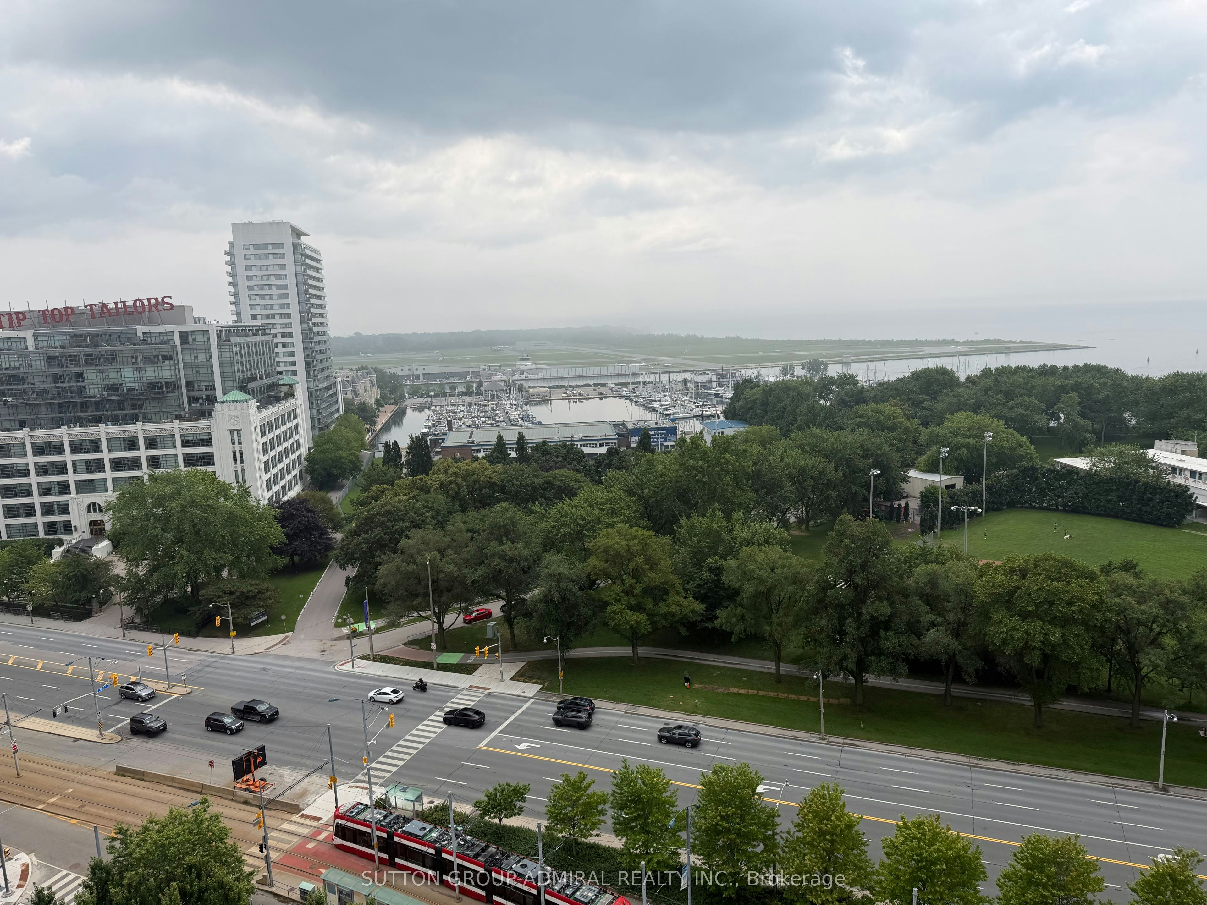 1602-215 Fort York Boulevard, Toronto, ON, M5V 4A2 - 13