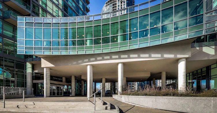 1602-215 Fort York Boulevard, Toronto, ON, M5V 4A2 - 2