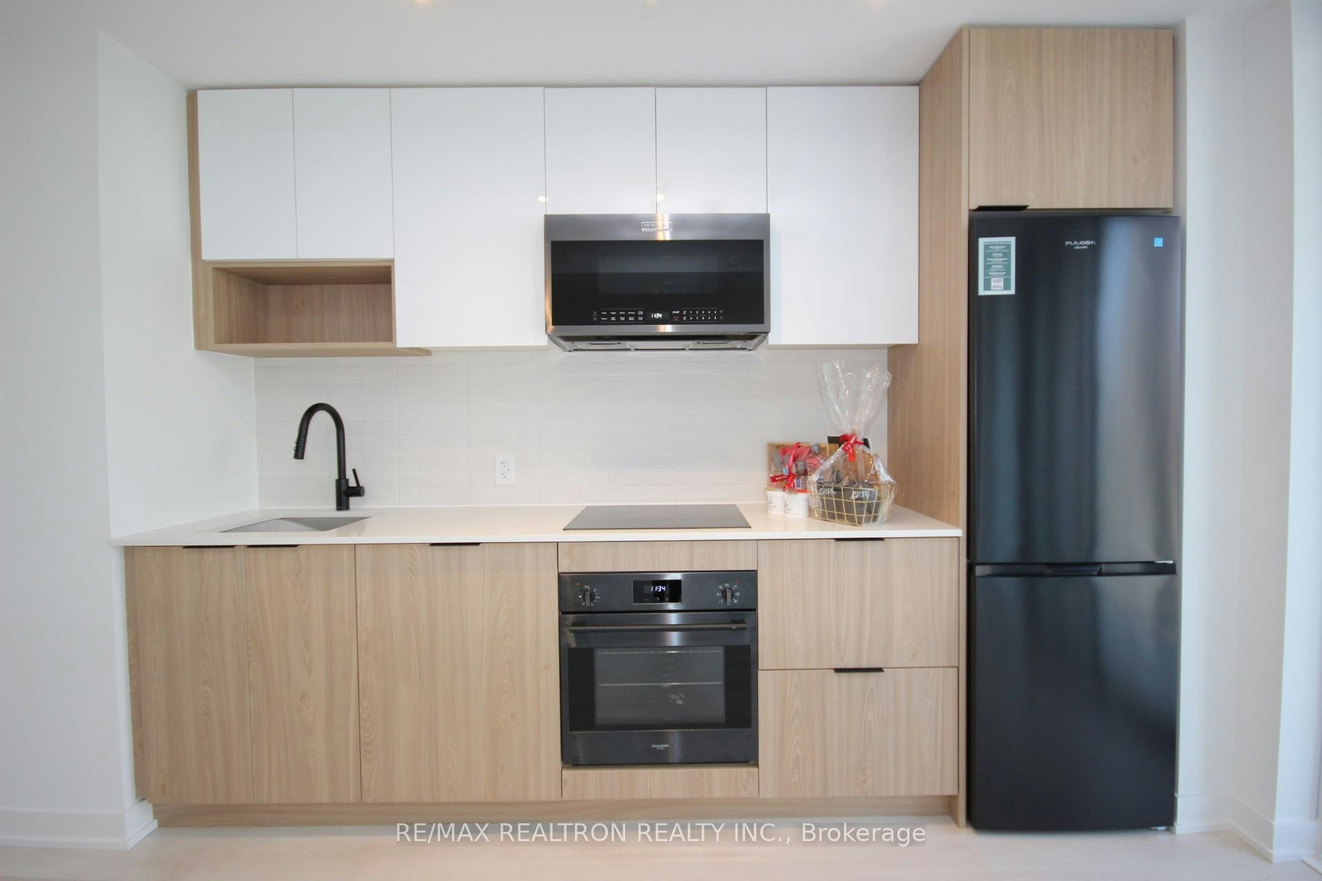 622-5 Defries Street, Toronto, ON, M5A 0W7 - 11