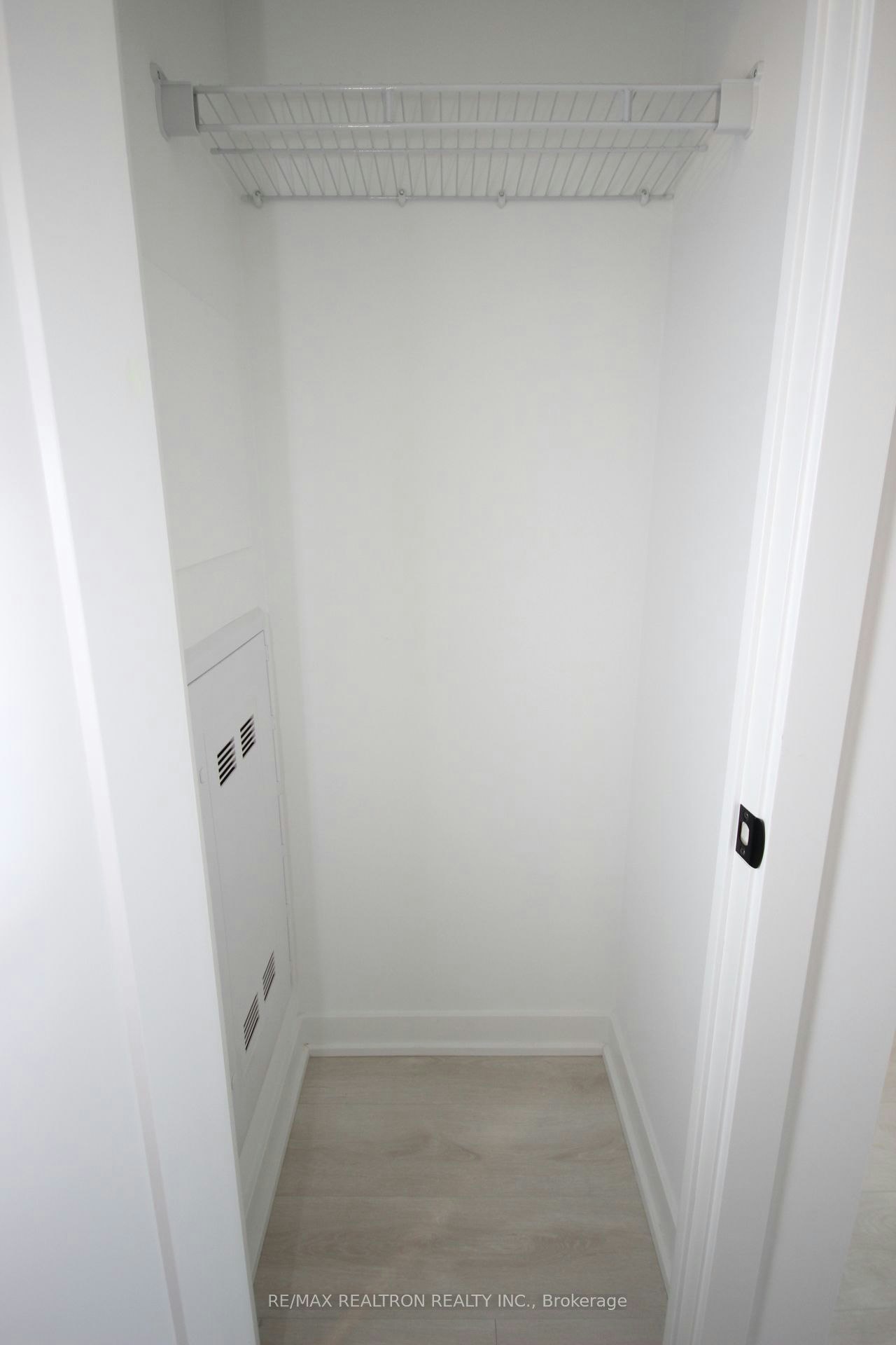 622-5 Defries Street, Toronto, ON, M5A 0W7 - 22