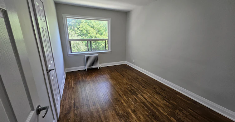 5-450 Arlington Avenue, Toronto, ON, M6C 3A2 - 9