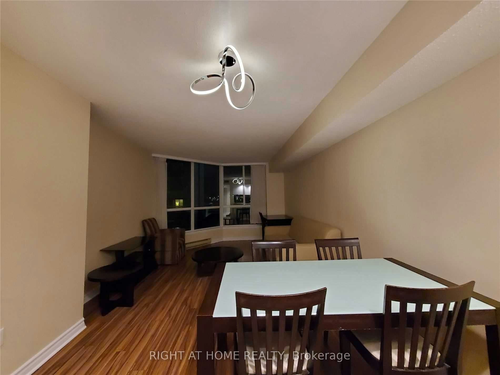 1109-38 Elm Street, Toronto, ON, M5G 2K5 - 27