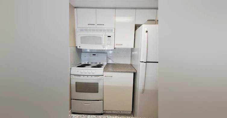 1109-38 Elm Street, Toronto, ON, M5G 2K5 - 19