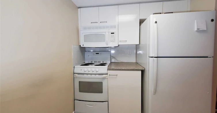 1109-38 Elm Street, Toronto, ON, M5G 2K5 - 18