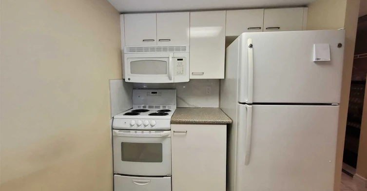 1109-38 Elm Street, Toronto, ON, M5G 2K5 - 16