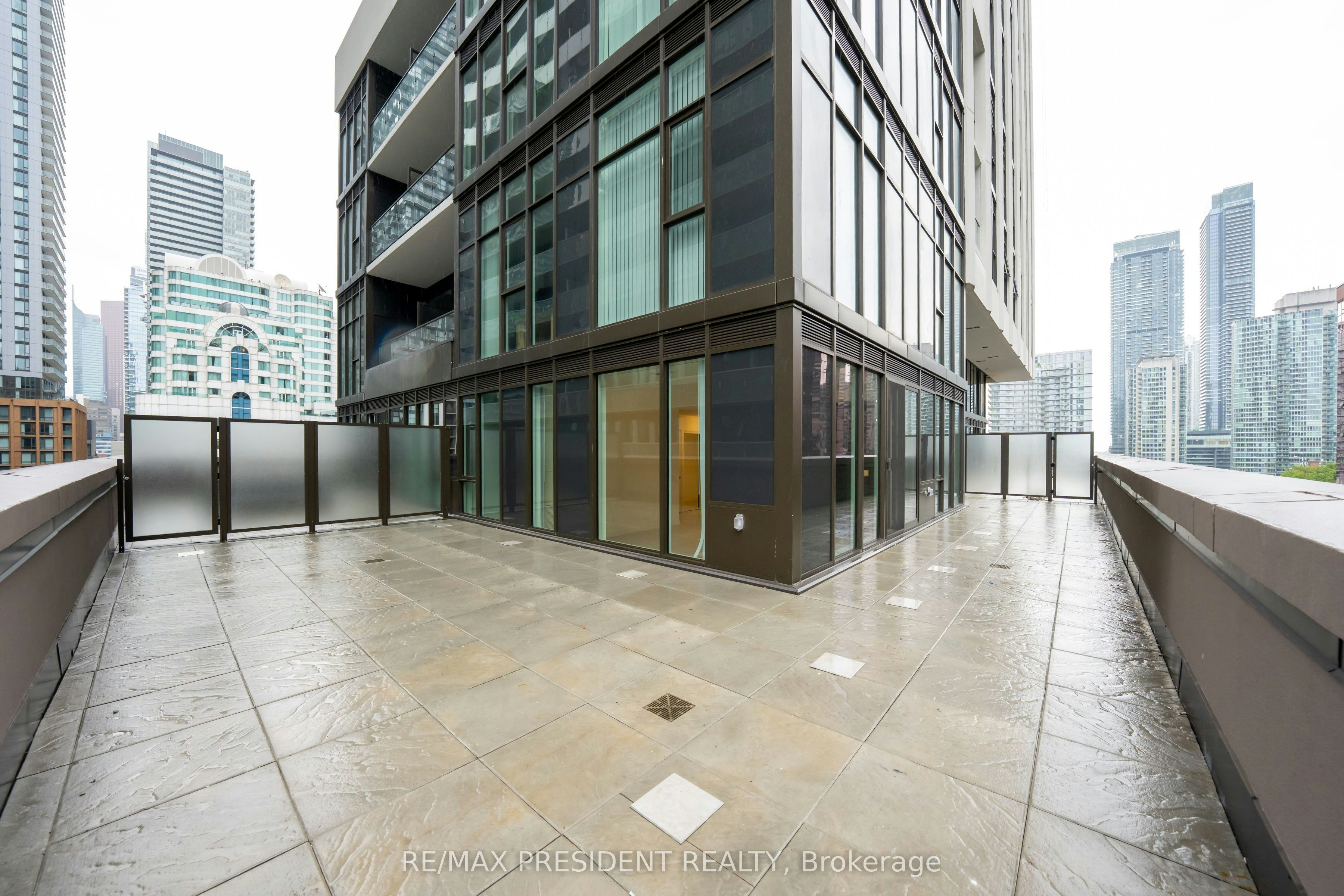 822-400 King Street W, Toronto, ON, M5V 1K2 - 8