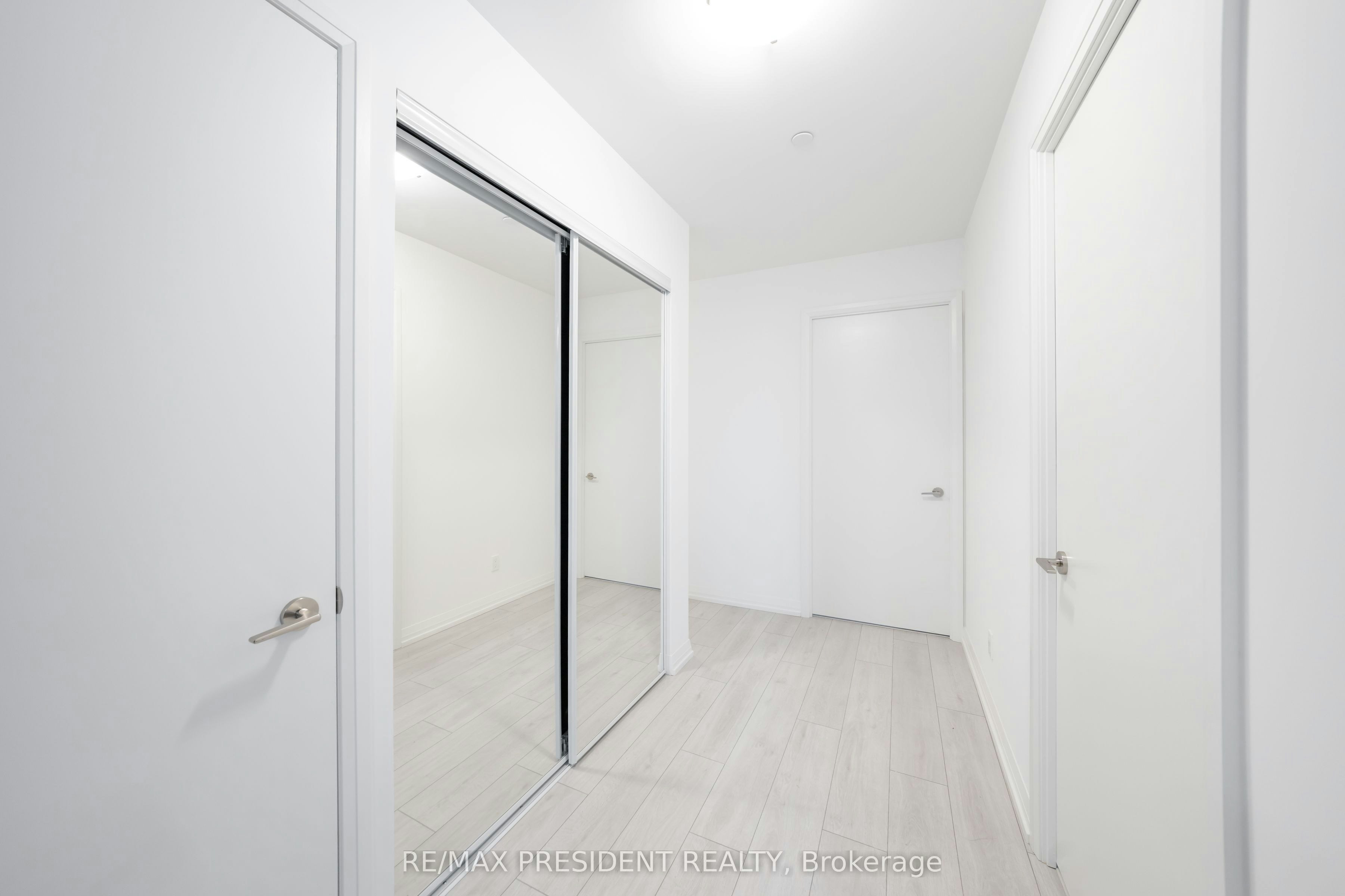 822-400 King Street W, Toronto, ON, M5V 1K2 - 22