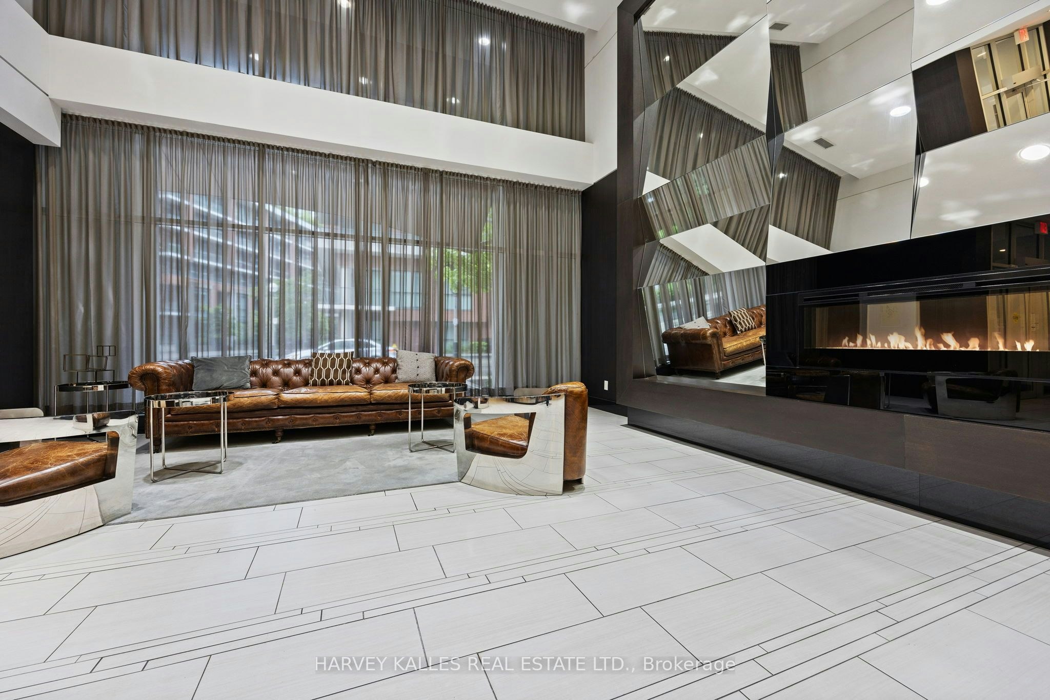 628-38 Grand Magazine Street, Toronto, ON, M5V 0B1 - 2