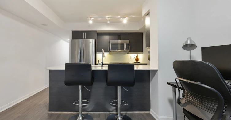 628-38 Grand Magazine Street, Toronto, ON, M5V 0B1 - 9