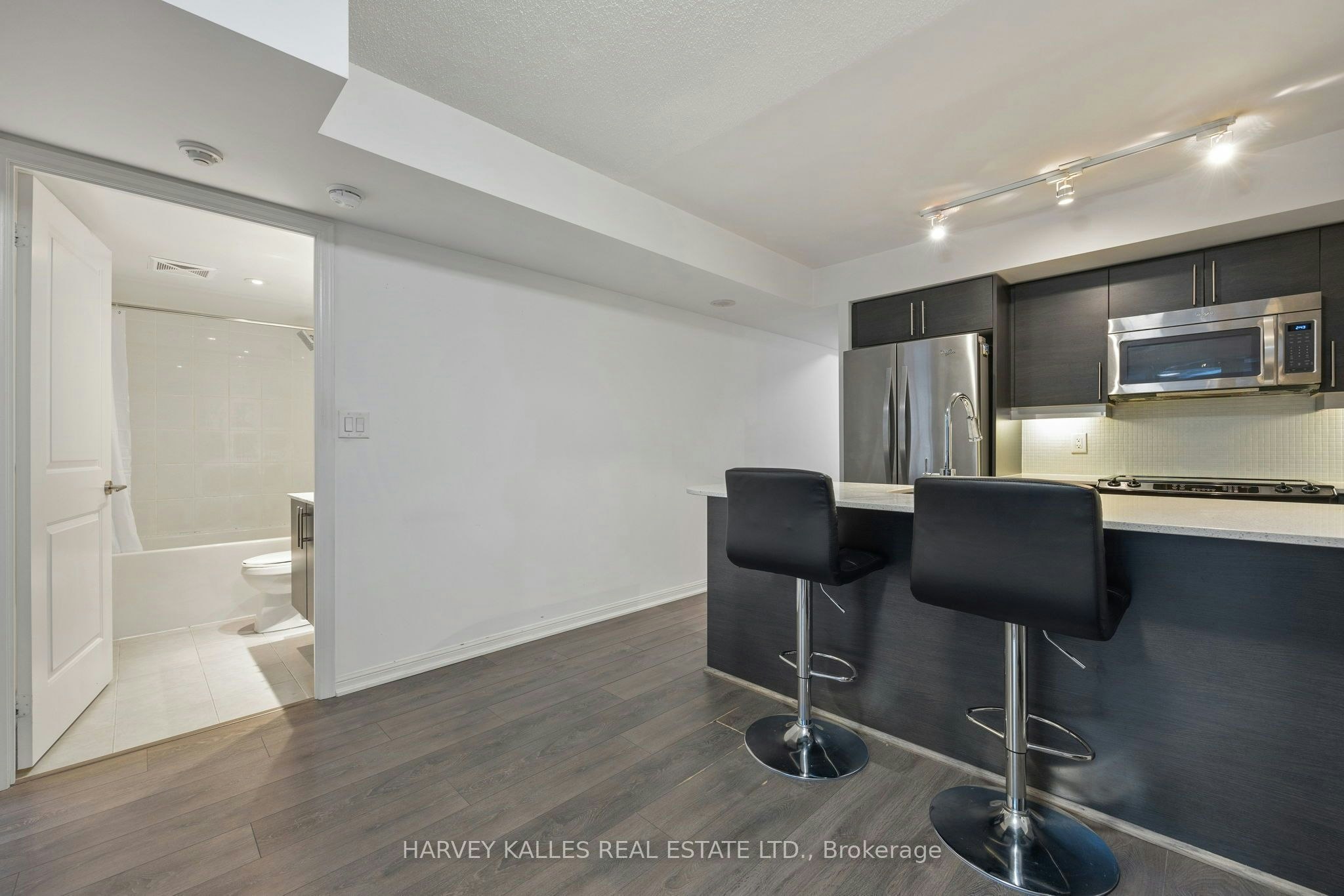 628-38 Grand Magazine Street, Toronto, ON, M5V 0B1 - 10