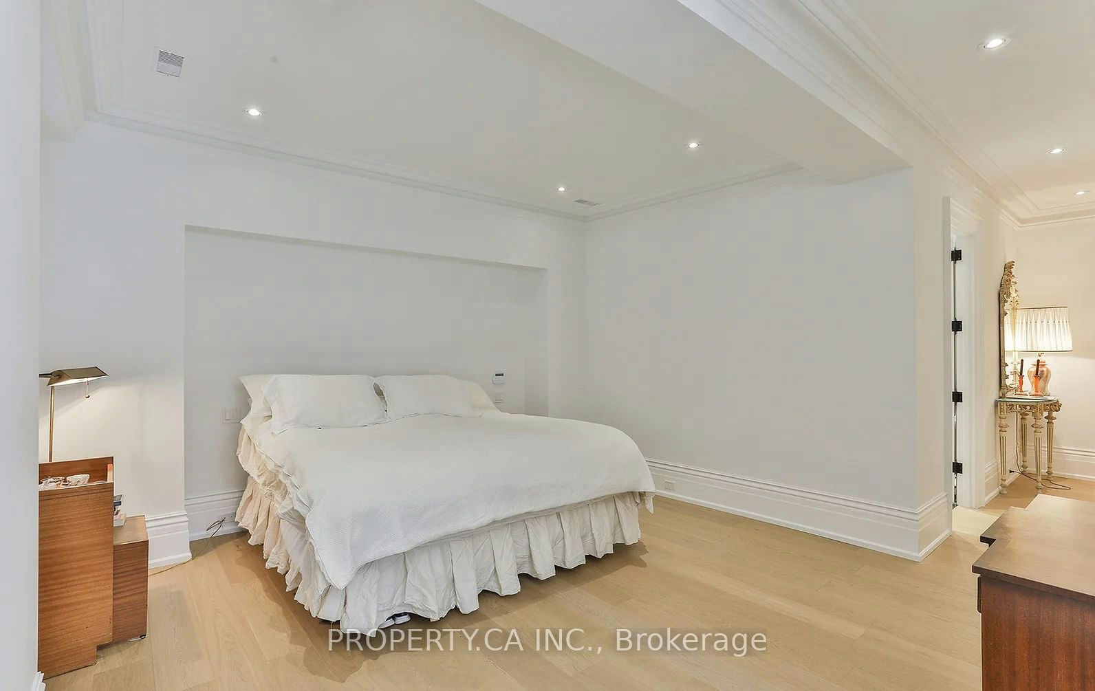 Main House-38 Beaconsfield Avenue, Toronto, ON, M6J 3H9 - 18
