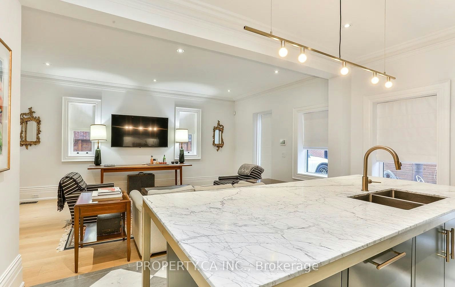 Main House-38 Beaconsfield Avenue, Toronto, ON, M6J 3H9 - 12