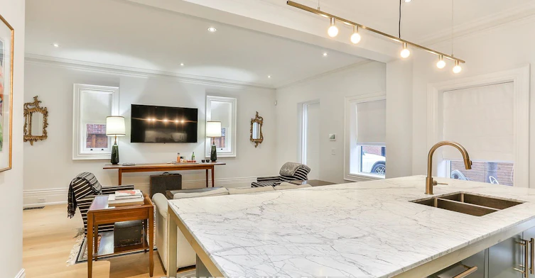 Main House-38 Beaconsfield Avenue, Toronto, ON, M6J 3H9 - 12
