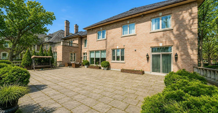 122 Dunvegan Road, Toronto, ON, M4V 2R3 - 19