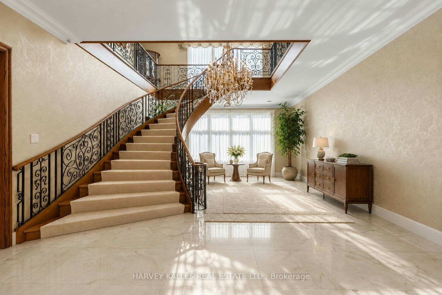 122 Dunvegan Road, Toronto, ON, M4V 2R3 - 4