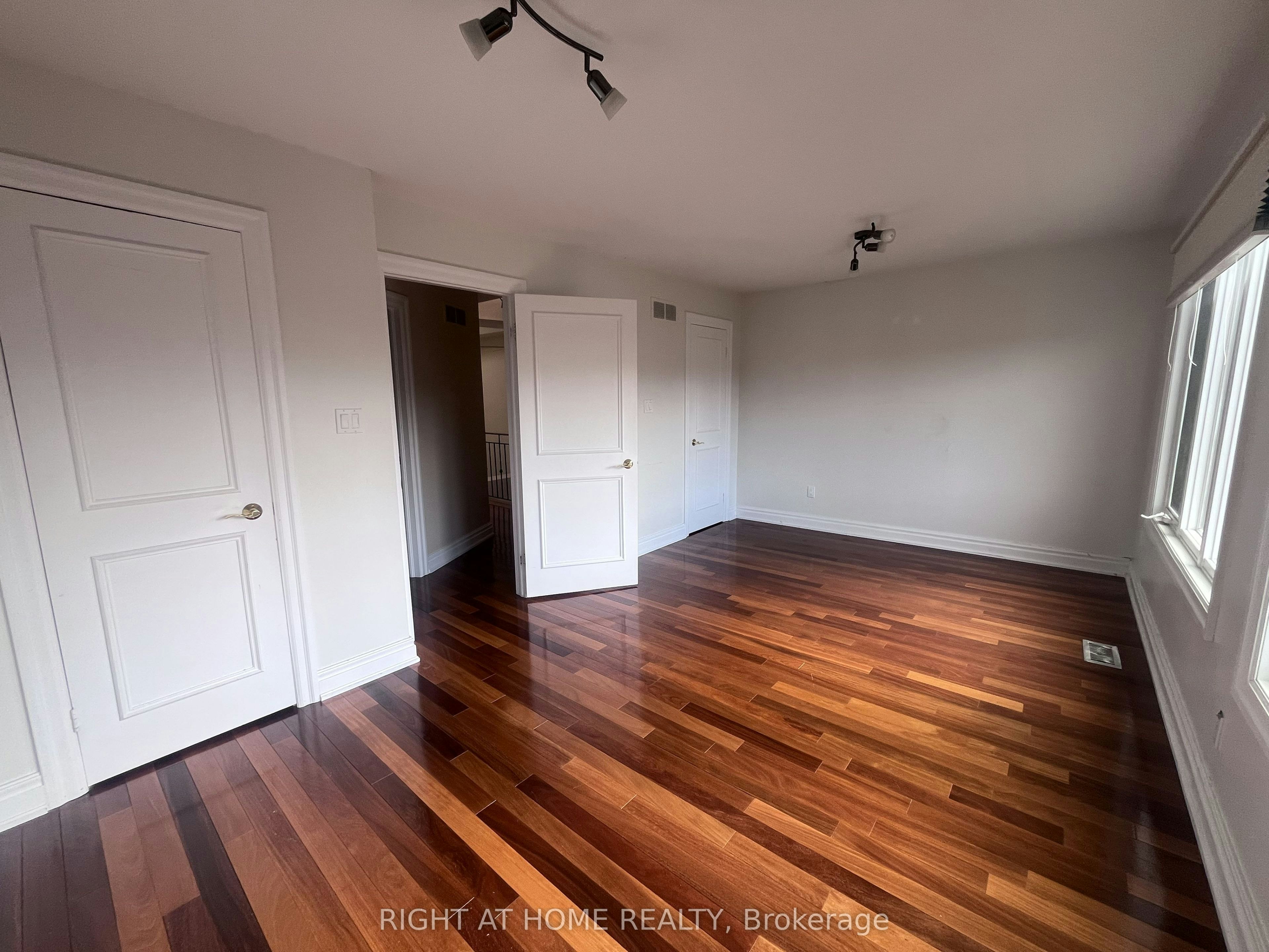 63 Walker Avenue, Toronto, ON, M4V 1G3 - 28