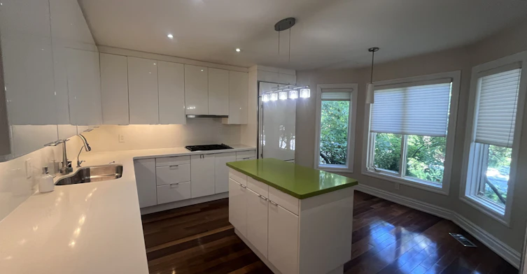 63 Walker Avenue, Toronto, ON, M4V 1G3 - 9