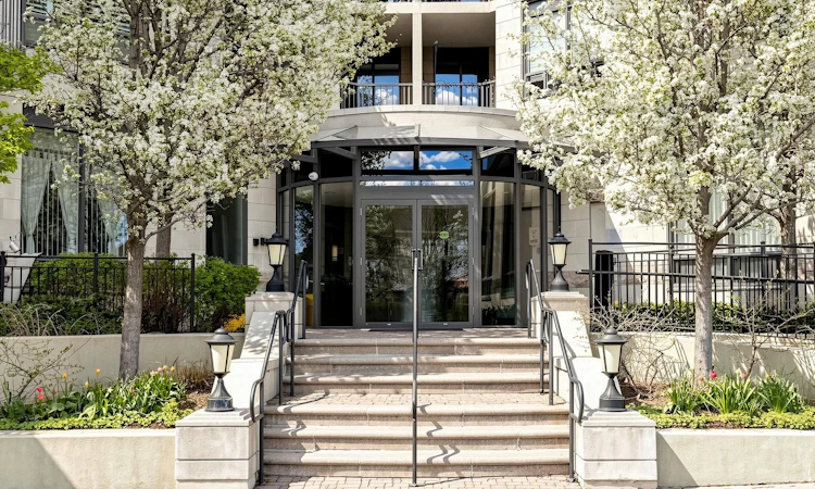 414-16 Dallimore Circle