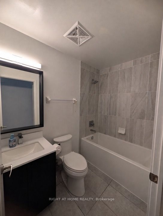 LPH15-543 Richmond Street W, Toronto, ON, M5V 0W9 - 10
