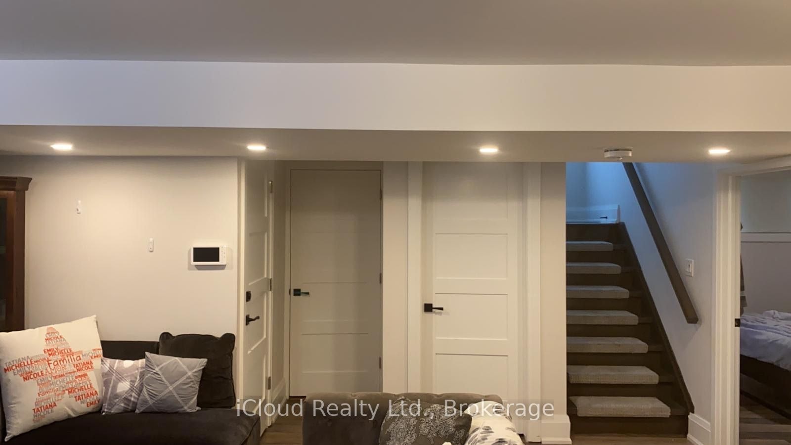 Bsmt-154 Delhi Avenue, Toronto, ON, M3H 1A6