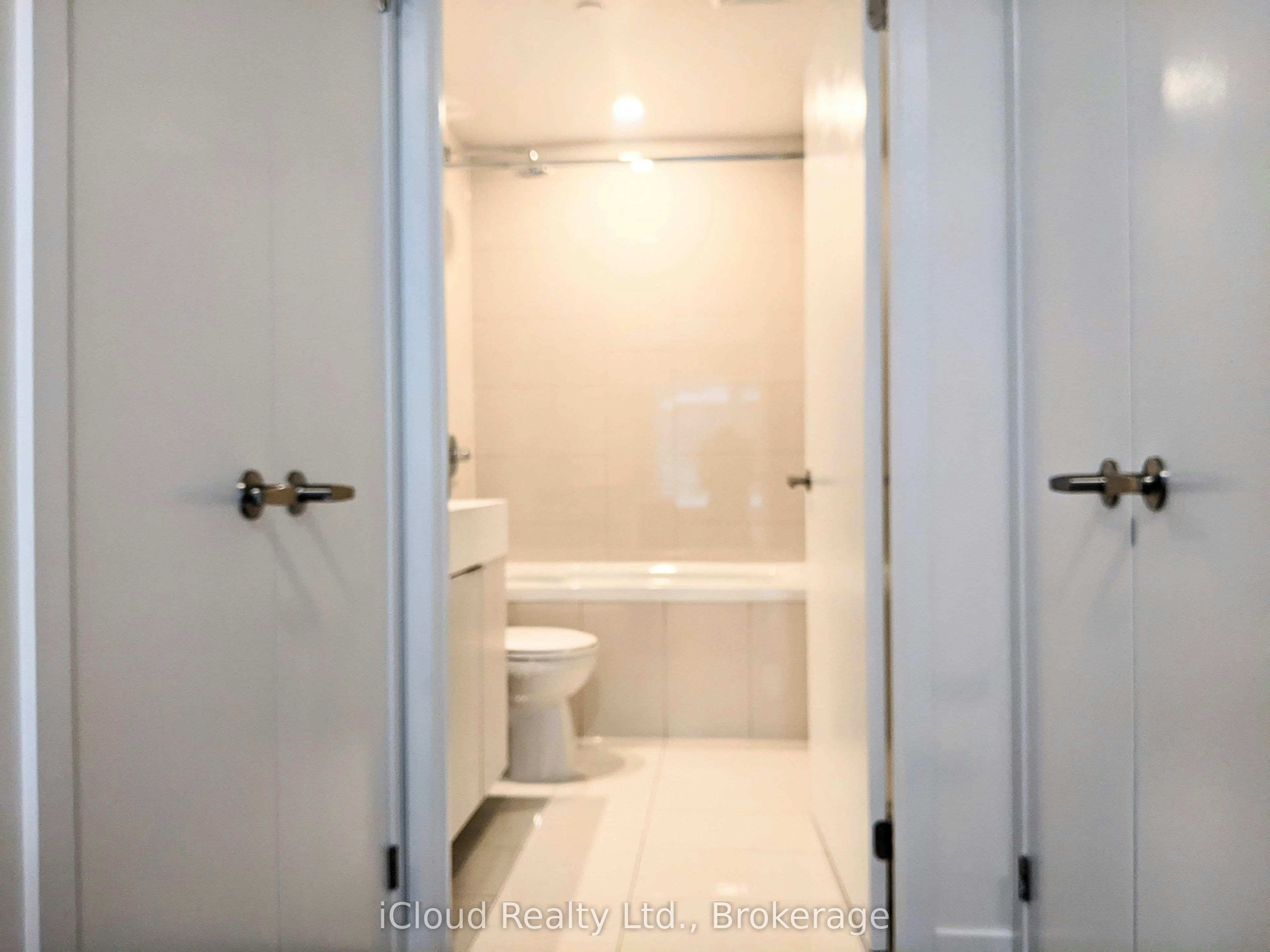 1015-15 Lower Jarvis Street, Toronto, ON, M5E 0C4 - 21