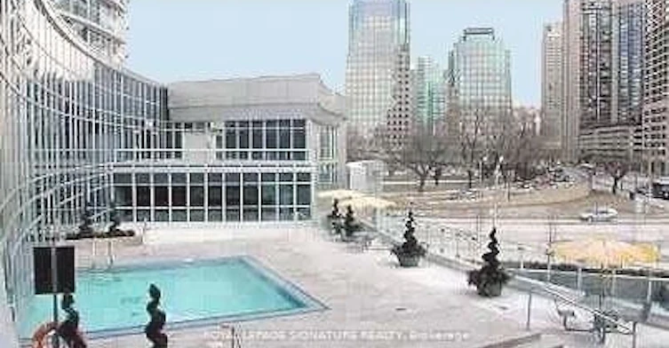 1601-8 York Street, Toronto, ON, M5J 2Y2 - 13